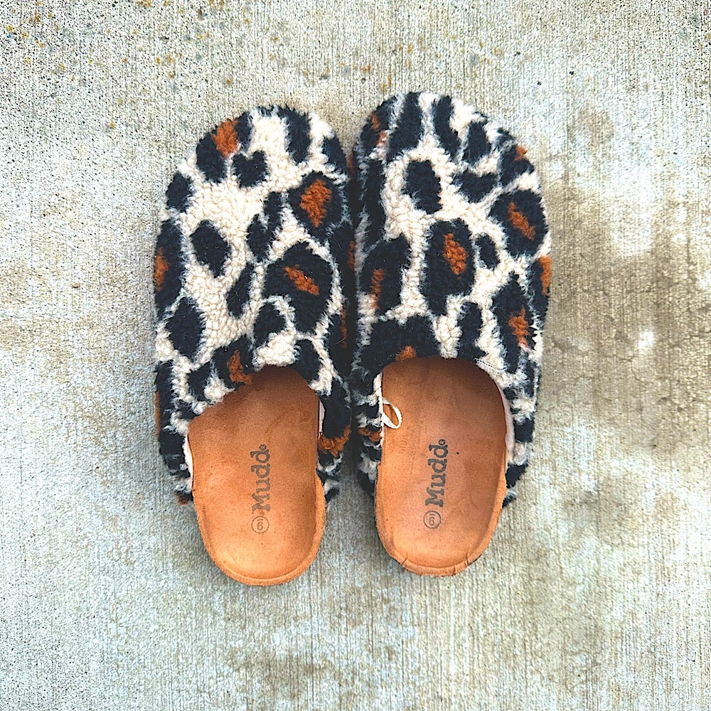 Mudd slip-ons